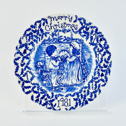 Royal Crownford Merry Christmas 1981 Plate by Norma Sherman Staffordshire