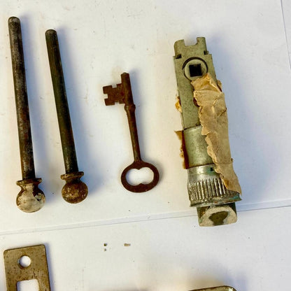 Lot of Antique Door Cabinet Drawer Hardware Architectural Salvage Skeleton Key