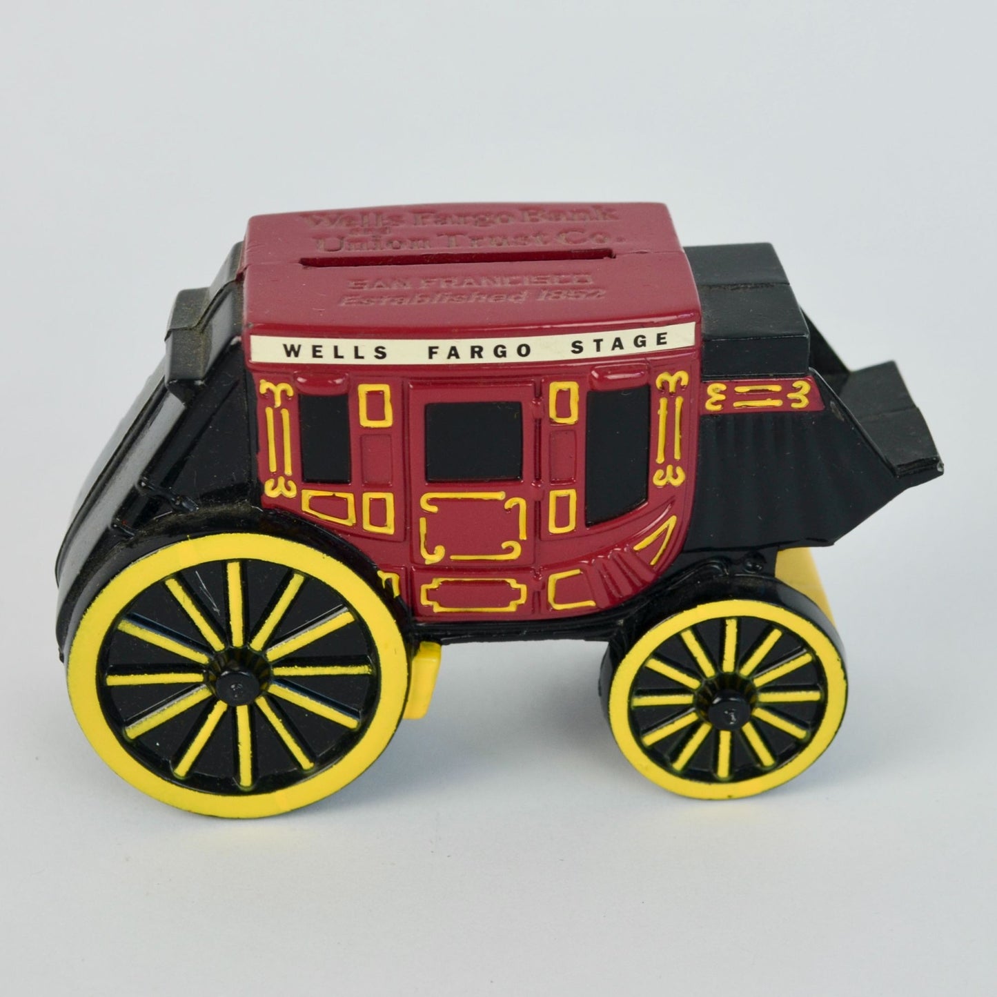 Vintage Wells Fargo Stagecoach Metal Bank San Francisco Red & Black 5.5"x3.5" WITH KEY