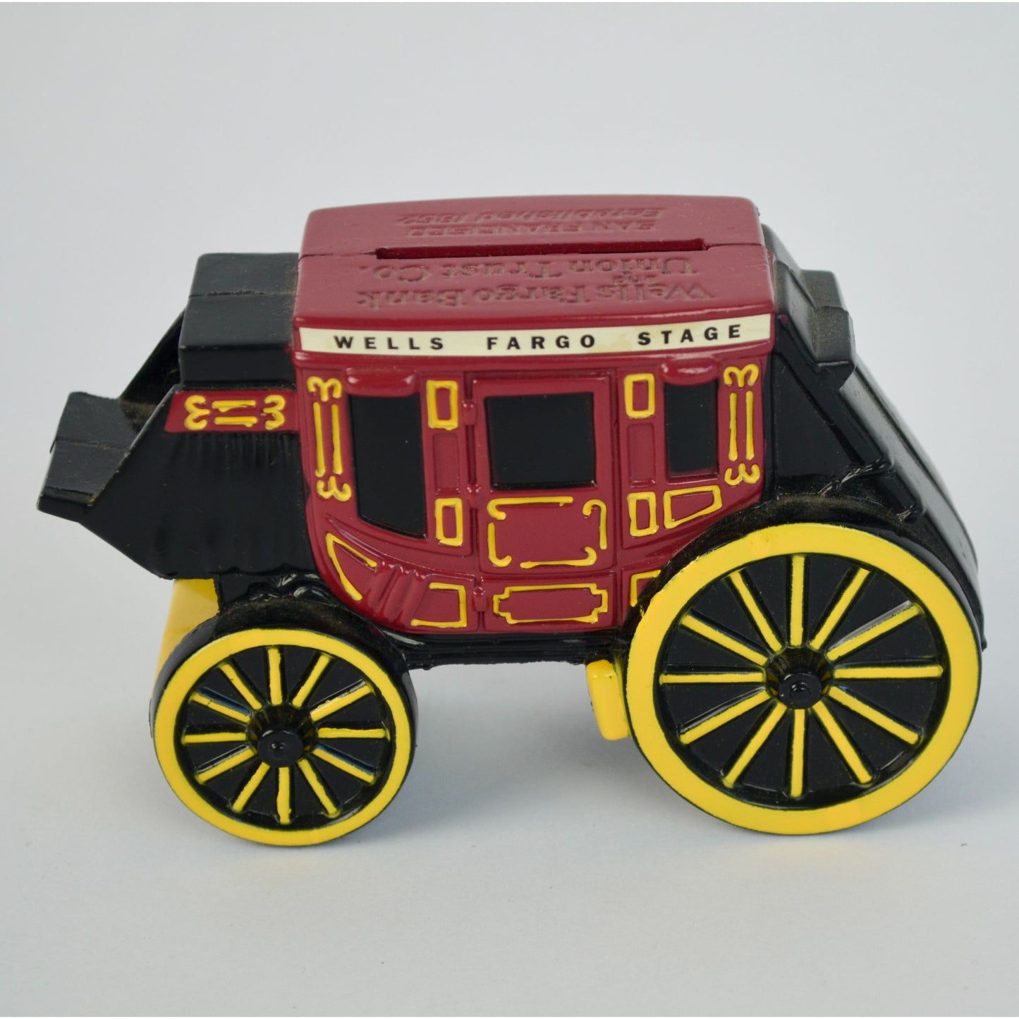 Vintage Wells Fargo Stagecoach Metal Bank San Francisco Red & Black 5.5"x3.5" WITH KEY