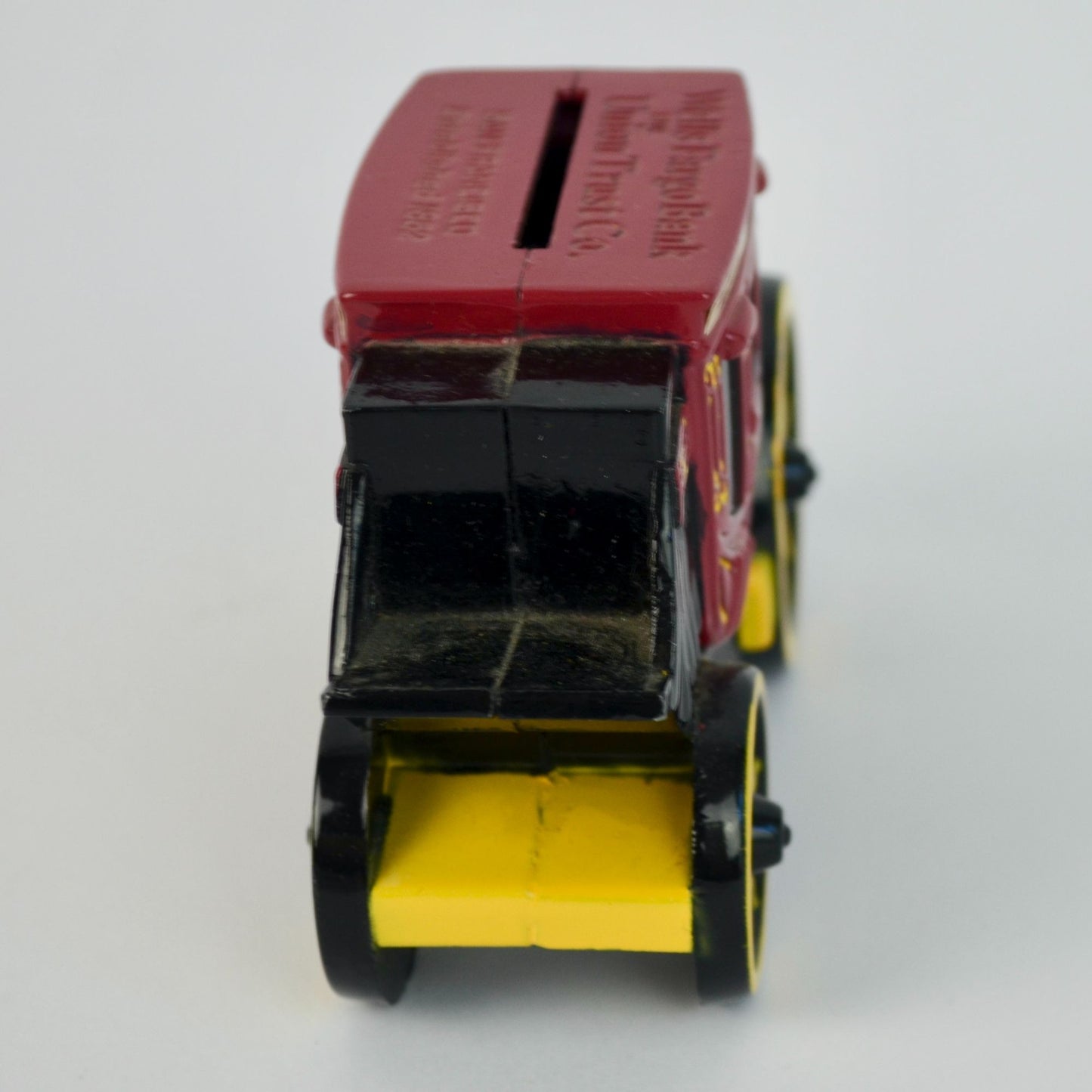 Vintage Wells Fargo Stagecoach Metal Bank San Francisco Red & Black 5.5"x3.5" WITH KEY