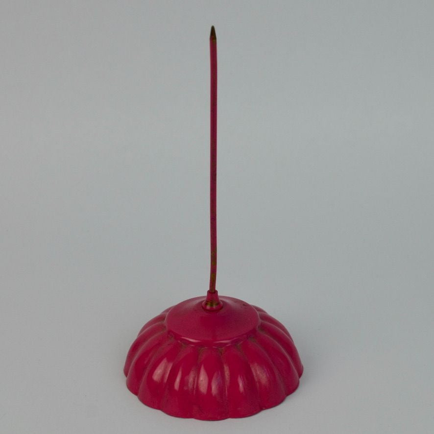 Vintage Pink Receipt Spike Metal Scalloped