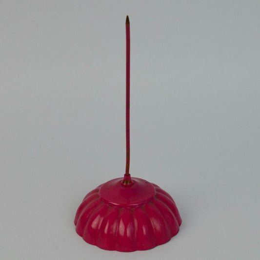 Vintage Pink Receipt Spike Metal Scalloped