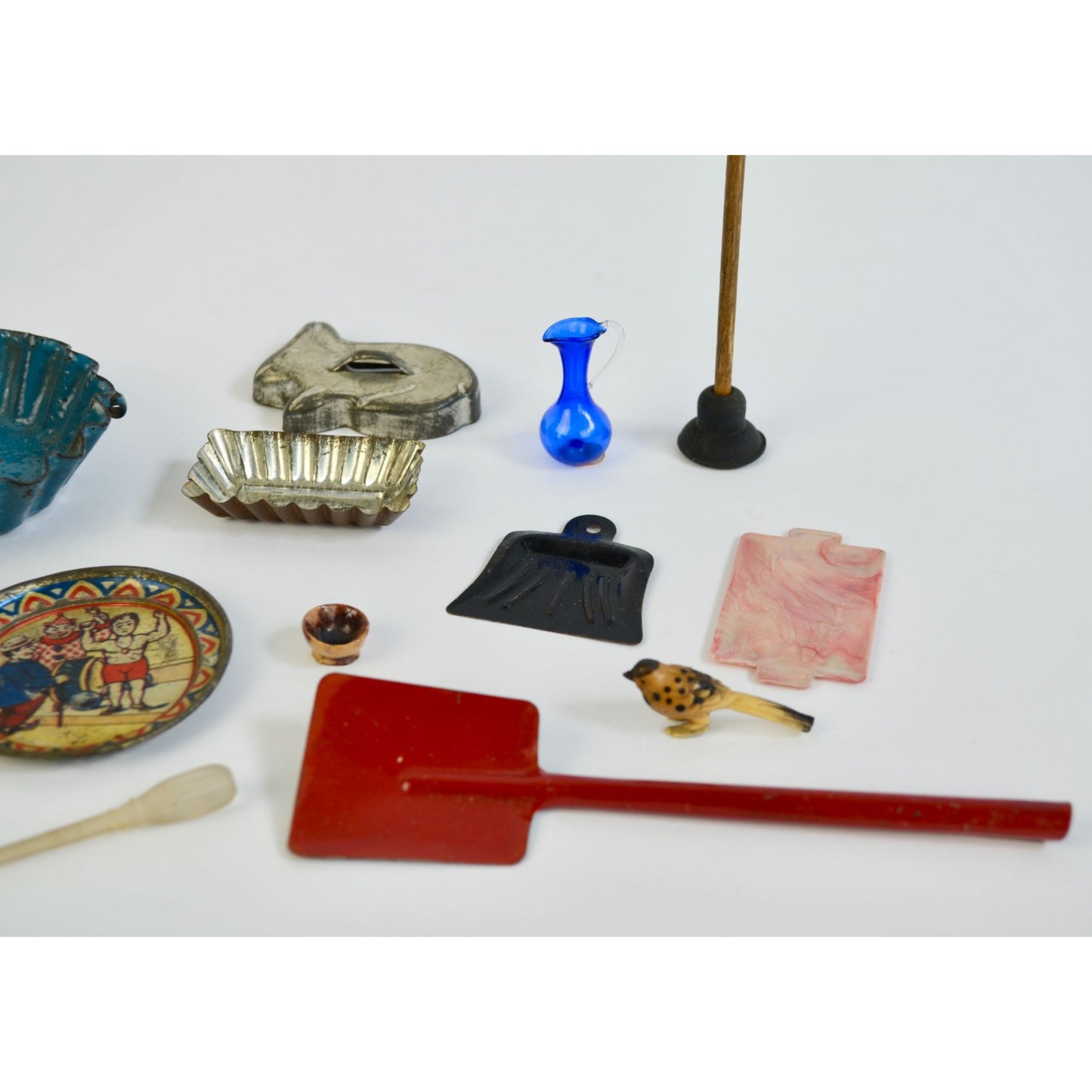Lot Vintage Dollhouse? Accessories Tin Toys Miniature Random