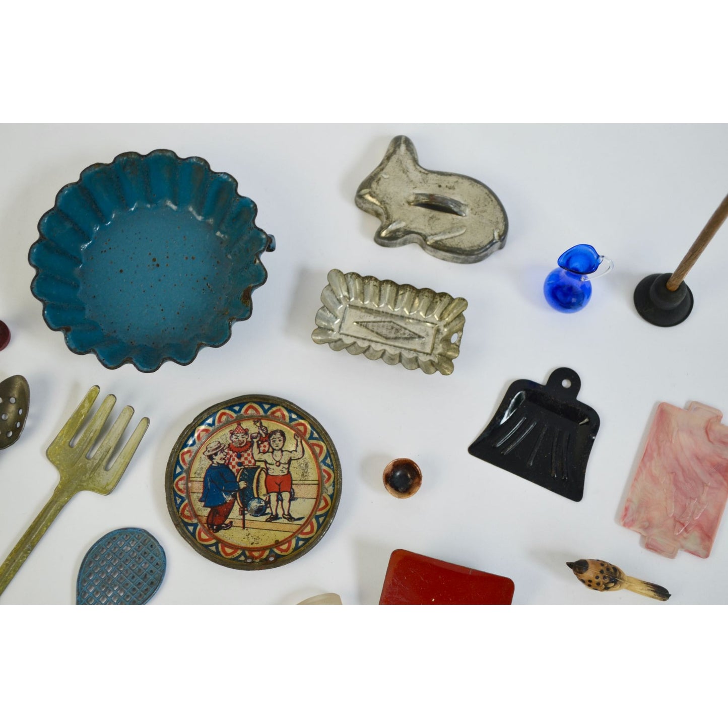 Lot Vintage Dollhouse? Accessories Tin Toys Miniature Random