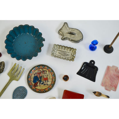 Lot Vintage Dollhouse? Accessories Tin Toys Miniature Random