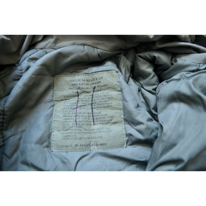 US Military Gen III Parka Extreme Cold Weather Jacket Medium-Regular