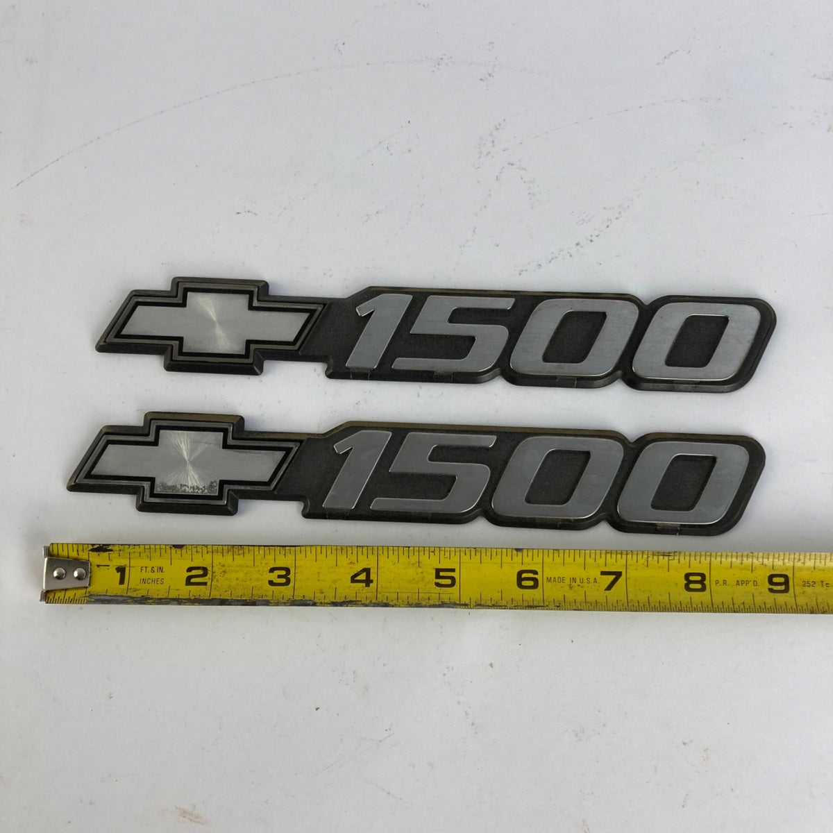 Pair Chevrolet Silverado 1500 Side Door Emblem Badges OEM Part # 15707431 Chevy