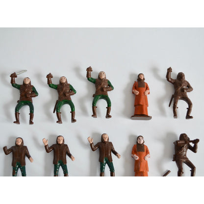 Lot Vintage Planet of the Apes Mini Figures Toy Figurines MOST BROKEN