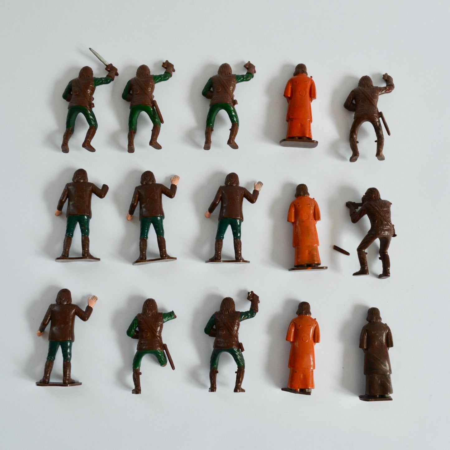 Lot Vintage Planet of the Apes Mini Figures Toy Figurines MOST BROKEN