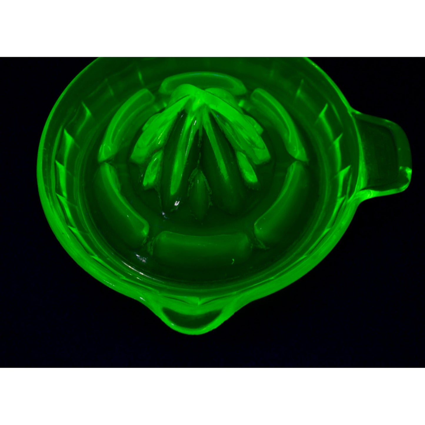 Vintage Uranium Vaseline Glass Green Citrus Juicer CHIP