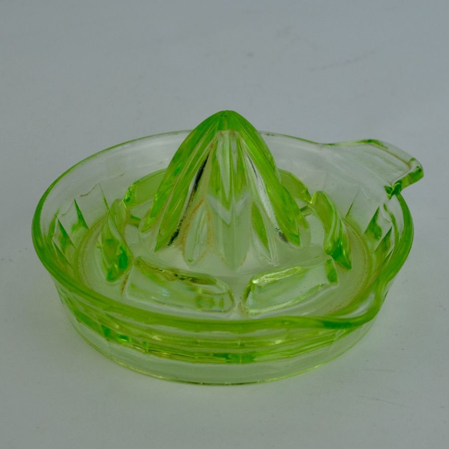 Vintage Uranium Vaseline Glass Green Citrus Juicer CHIP
