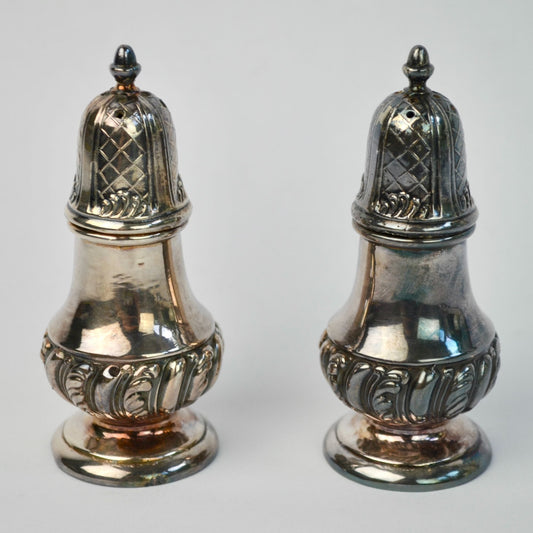 Vintage Silver Plate Salt & Pepper Shakers Pair Screw Top Lid
