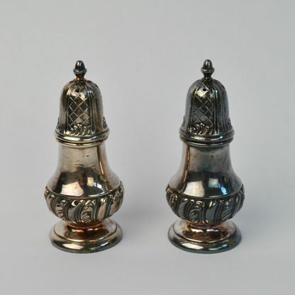 Vintage Silver Plate Salt & Pepper Shakers Pair Screw Top Lid