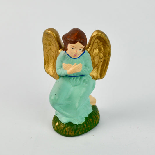 Kneeling Angel Figurine With Golden Wings Vintage Nativity Replacement Piece
