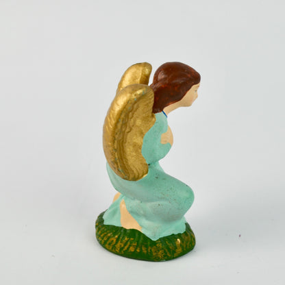 Kneeling Angel Figurine With Golden Wings Vintage Nativity Replacement Piece