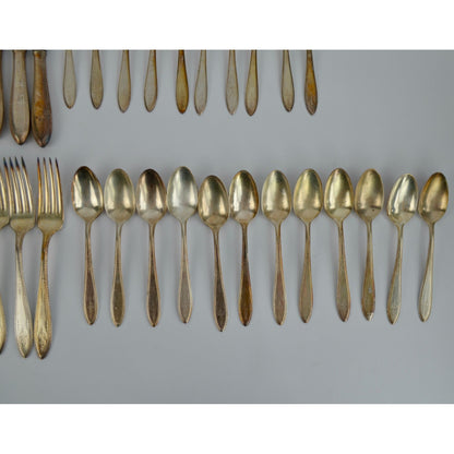 WM A Rogers Debutante 1847 Silverplate Antique Vintage Silverware Flatware Set of 45