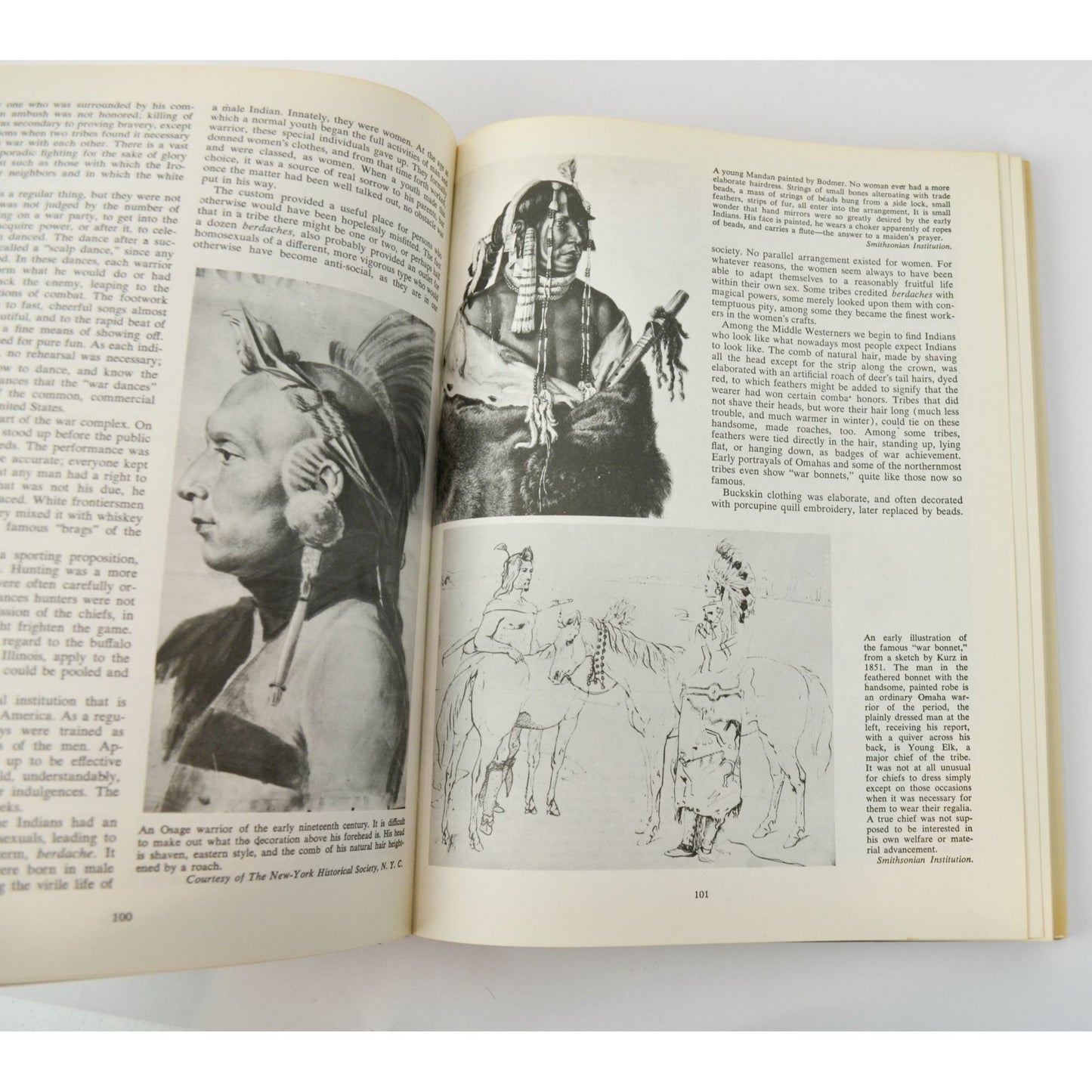 A Pictorial History of the American Indian Oliver La Farge Book Vintage
