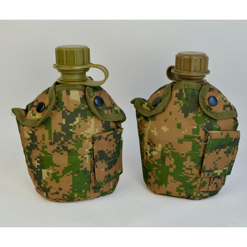 Lot 2 USMC Military Style Canteens, Pouches & Tin Canteen Cups