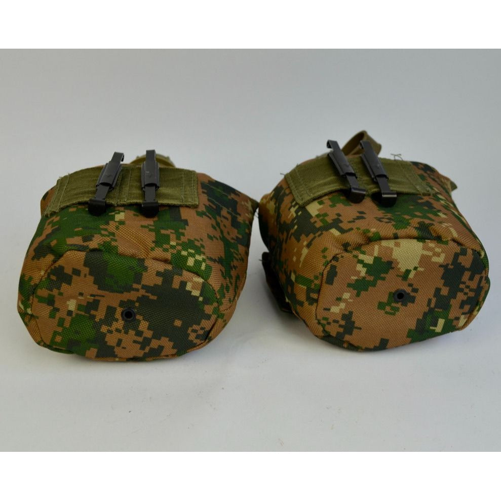 Lot 2 USMC Military Style Canteens, Pouches & Tin Canteen Cups