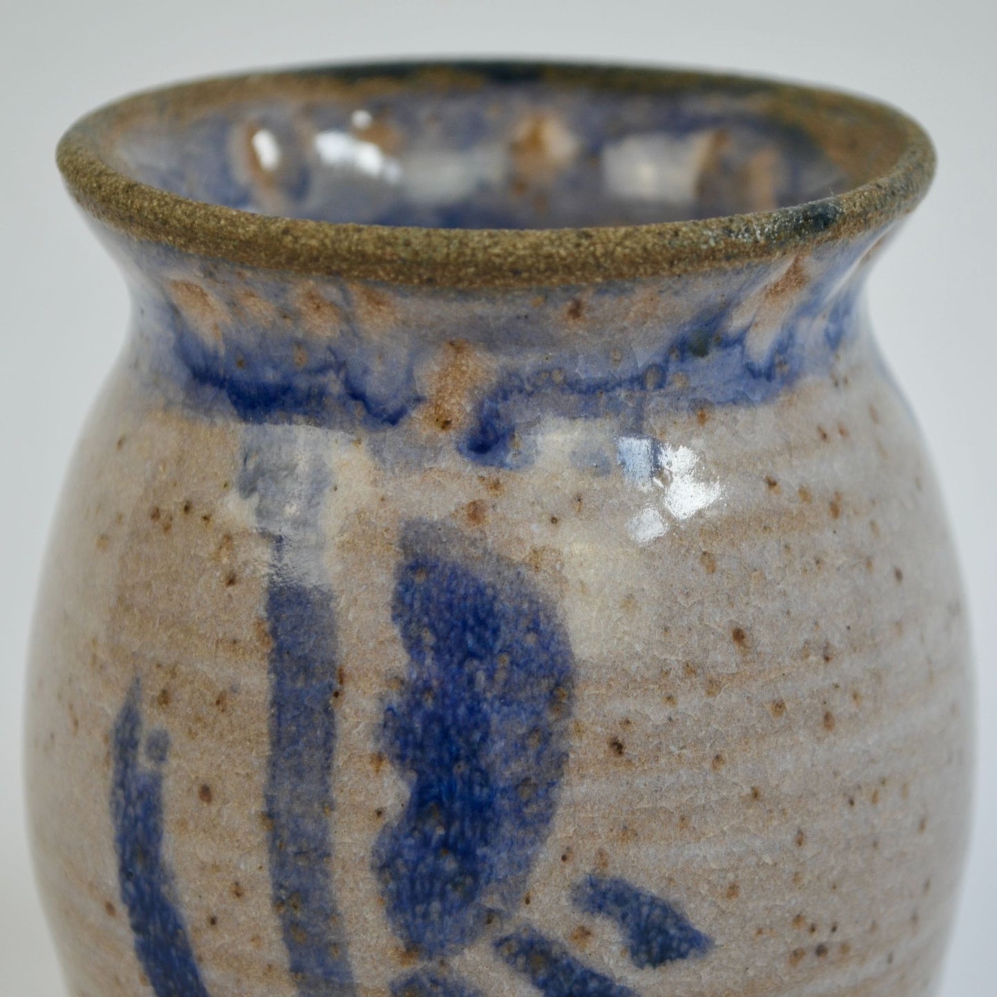 Pottery Stoneware Vase Amateur ? Unsigned 4.5"
