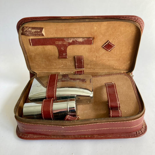 Vintage JC Higgins Leather Travel Shaving Toiletry Kit Aladdin Jon-E Hand Warmers