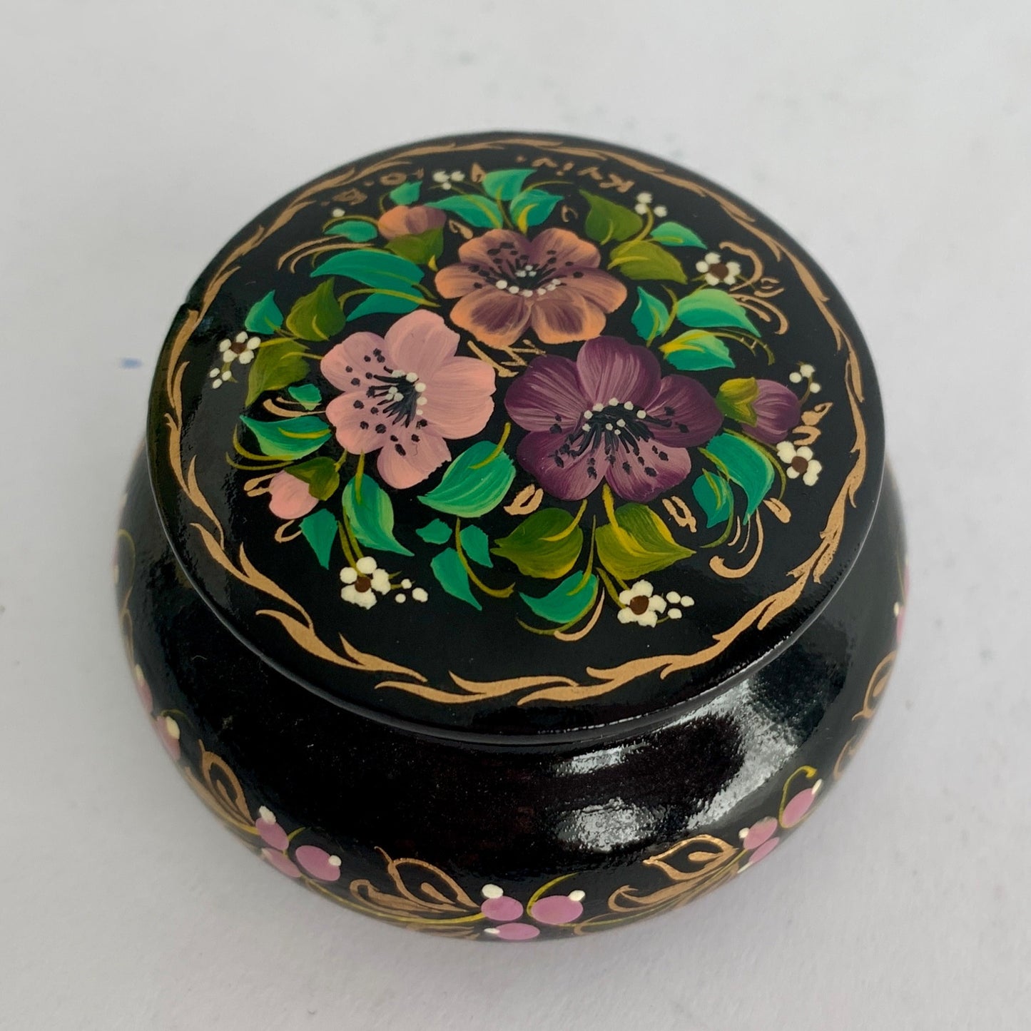 Vintage Ukraine Ukrainian Hand-Painted Trinket Bowl Dish Lidded Floral Black