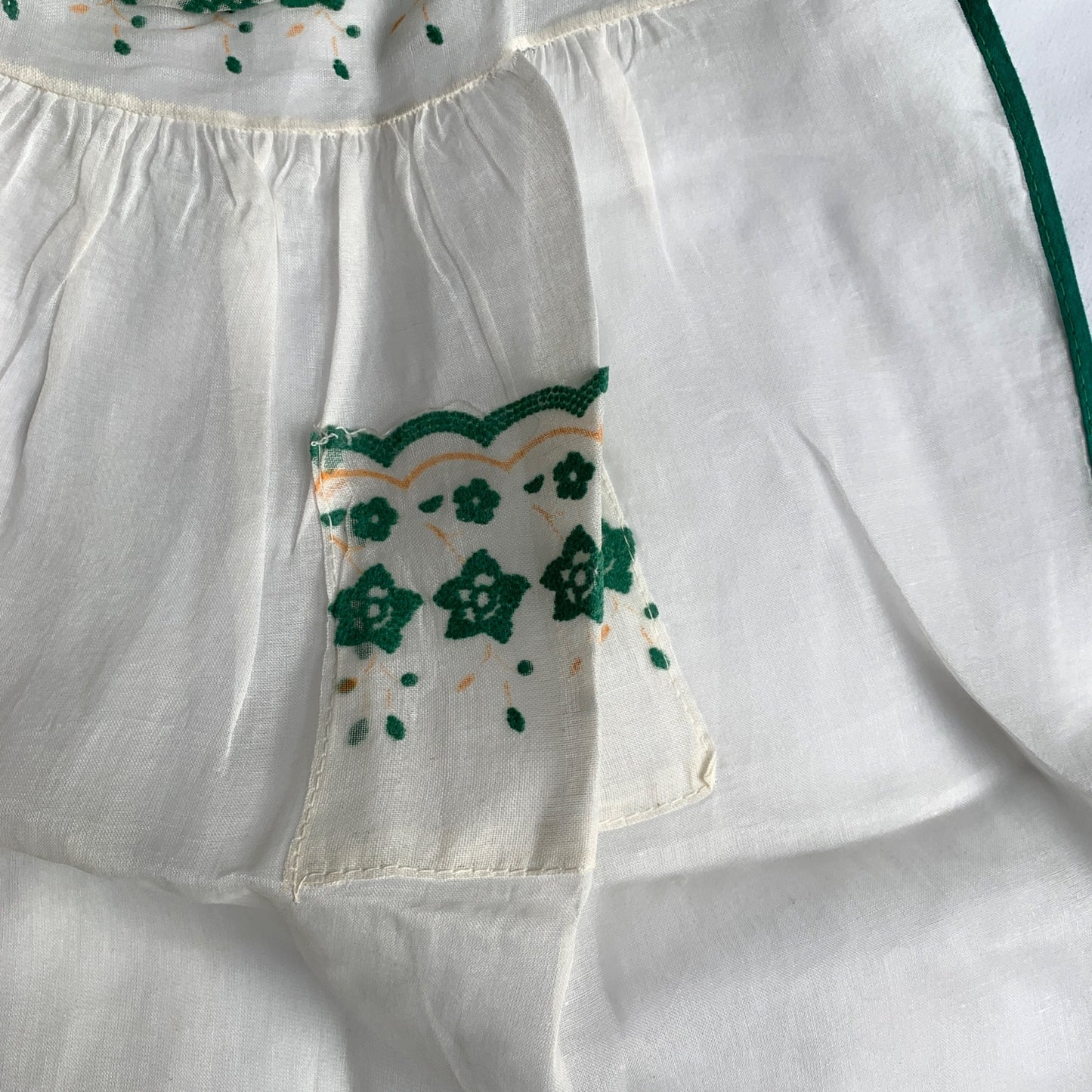 Vintage MCM White Sheer Green Detailed Half Apron