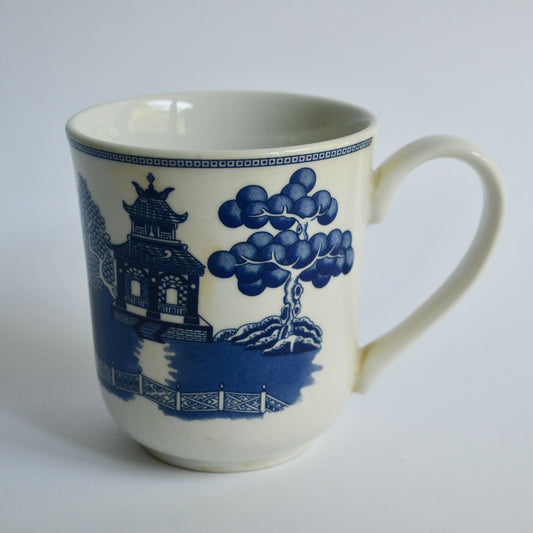 Johnson Bros. Blue Willow Coffee Mug Ceramic