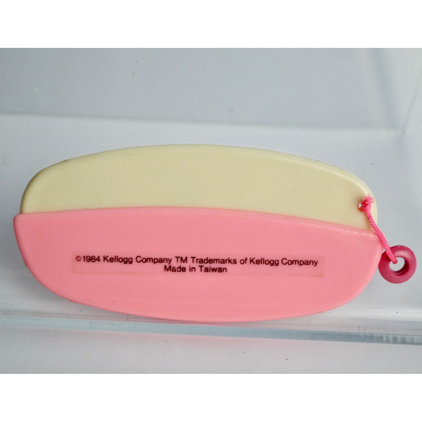 RARE Kellogg's Snap Crackle Pop Comb & Kepper Set Vintage