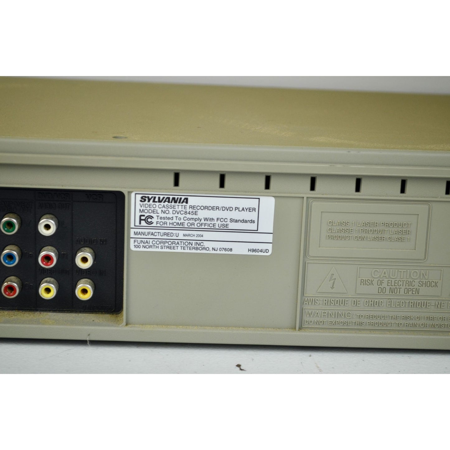 Sylvania DVC845E Combo DVD VHS Player For Parts Untested