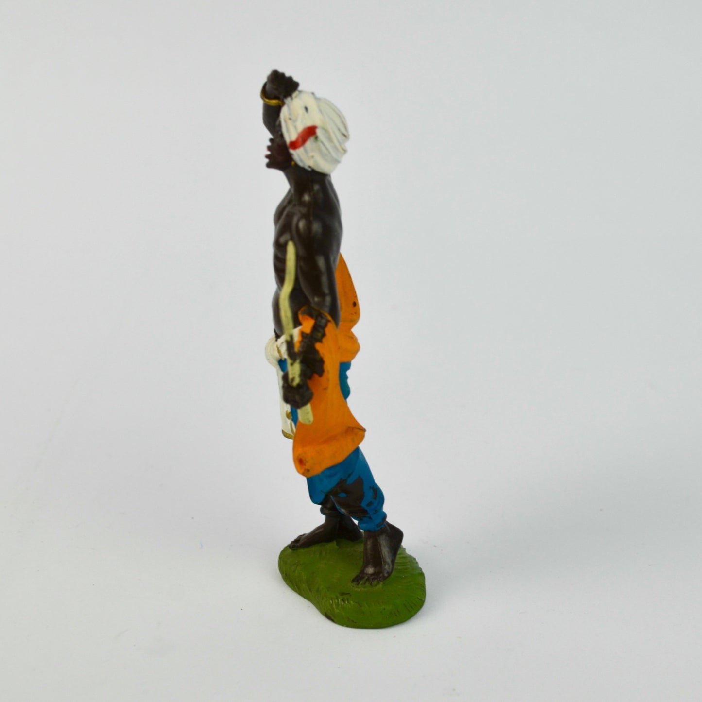 Hand-Painted Depose Italy Figurine With Scarf & Bow Nativity Decorative Figurine