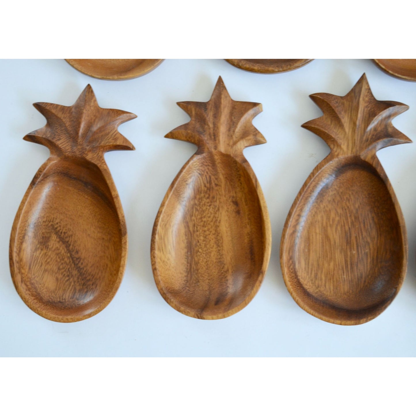 Hawaii Pineapple Wooden Food Display Trays Lot of 9 Various Sizes