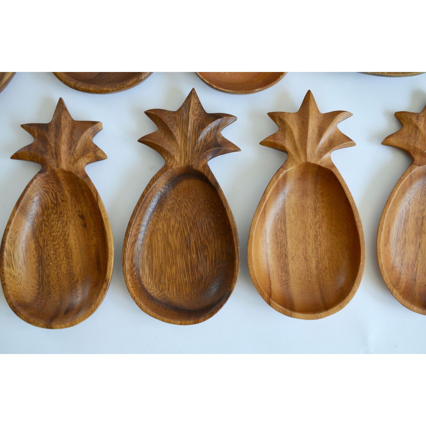 Hawaii Pineapple Wooden Food Display Trays Lot of 9 Various Sizes