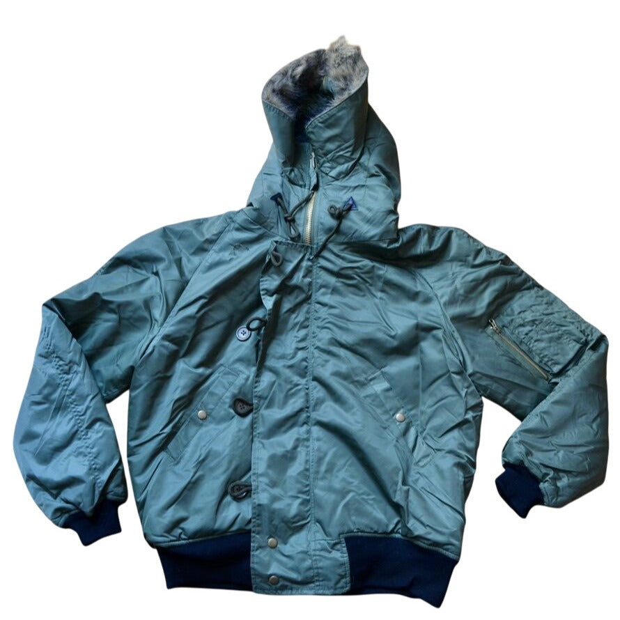 Jacket, Flyer's CWU-45/P Patton Size Large Military Parka Jacket Faux Fur Hood