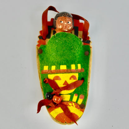 Vintage 1930-1940's Native American Papoose Doll w/ Cradleboard