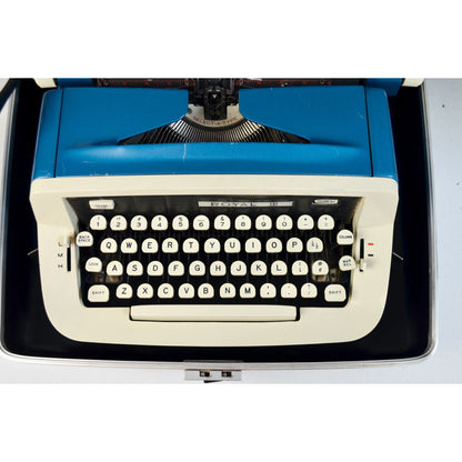 Royal Custom III 3 Printer Precision Portable Typewriter in Case UNTESTED