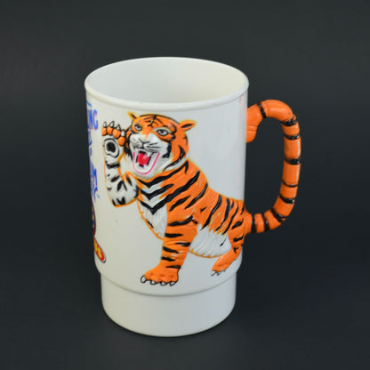 Vtg 1988 Ringling Bros Barnum And Bailey Circus 3D Tiger Plastic Mug Cups