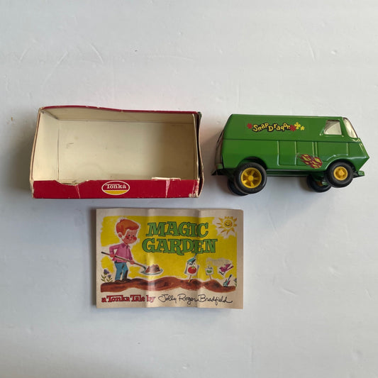 Tonka Snap Dragon Green #585 Steel Van In Original Box with Magic Garden Booklet