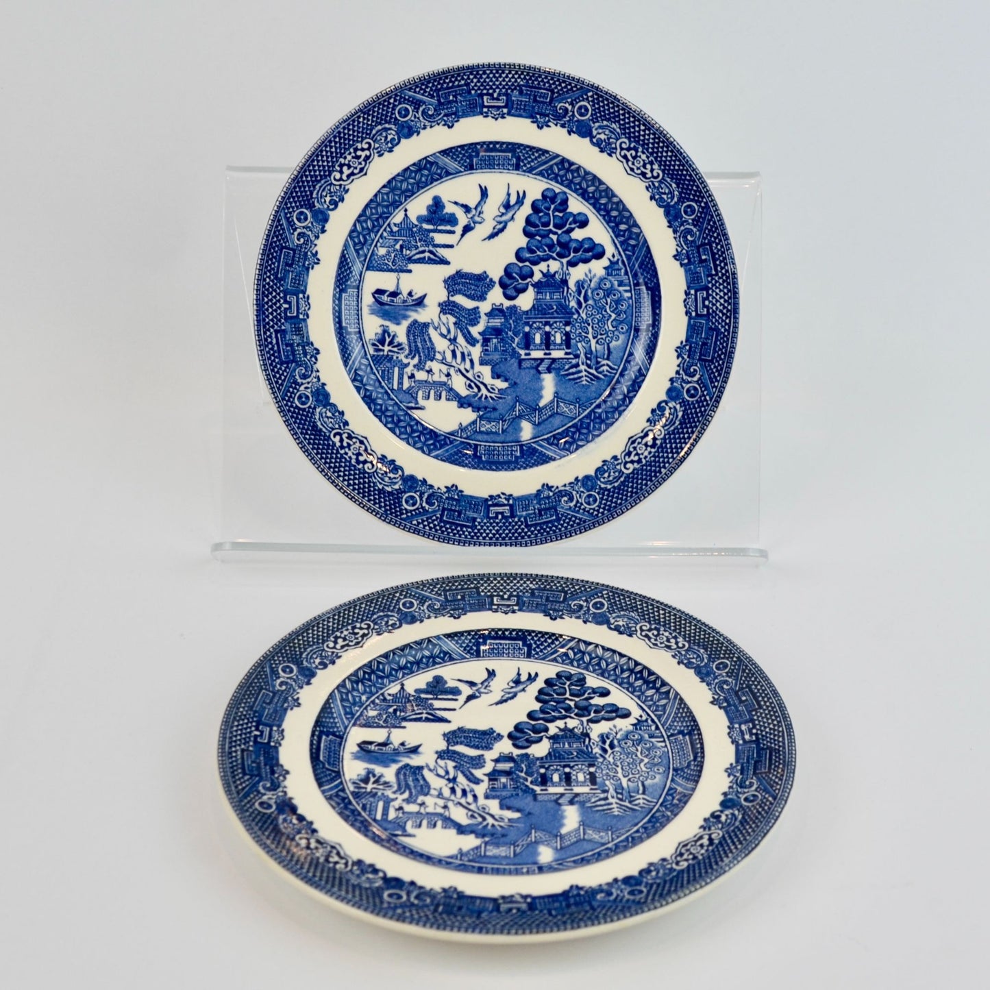 Johnson Bros England Blue Willow Bread Plates Lot of 2 6.25"