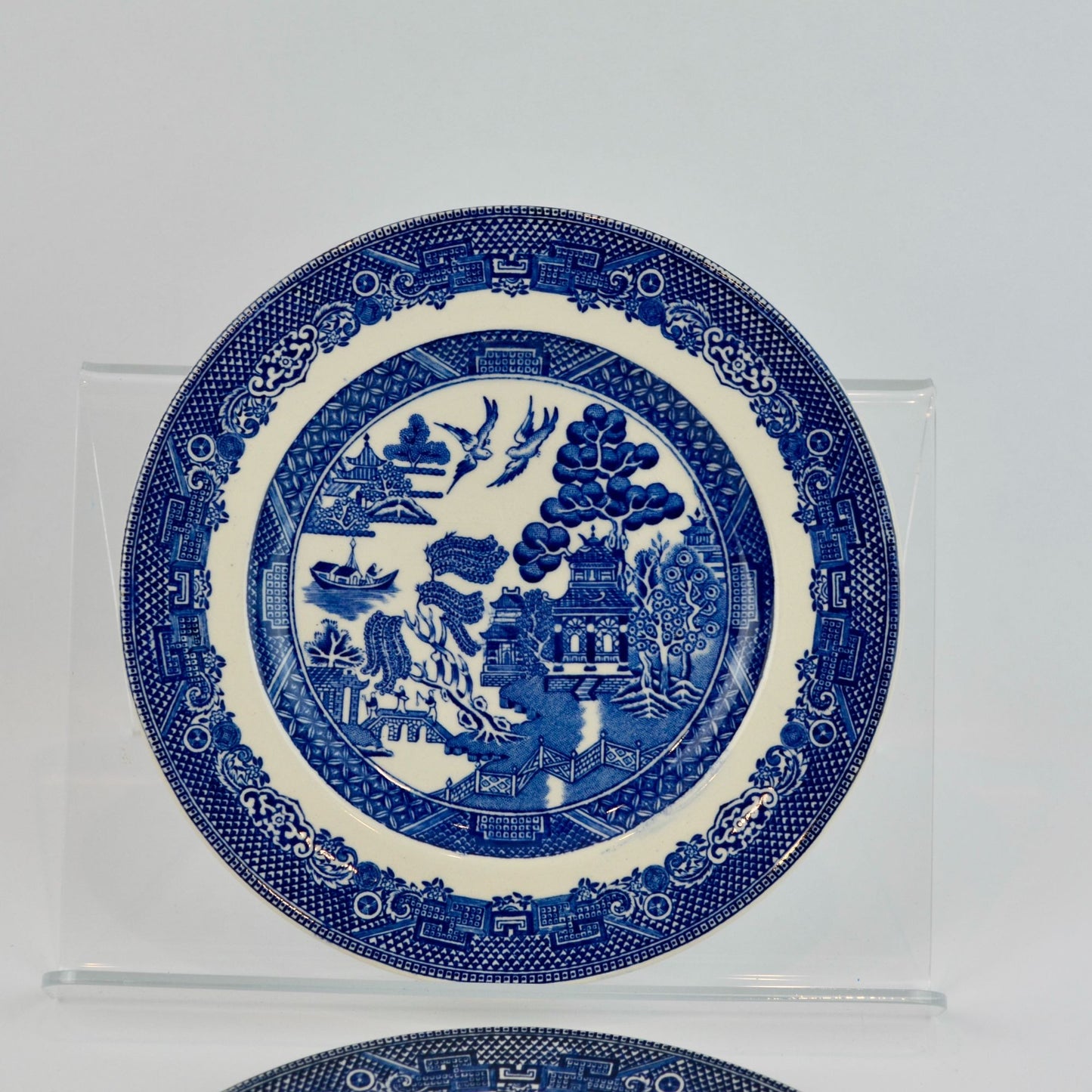 Johnson Bros England Blue Willow Bread Plates Lot of 2 6.25"
