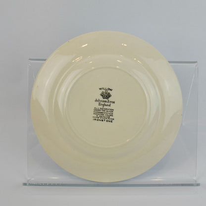 Johnson Bros England Blue Willow Bread Plates Lot of 2 6.25"