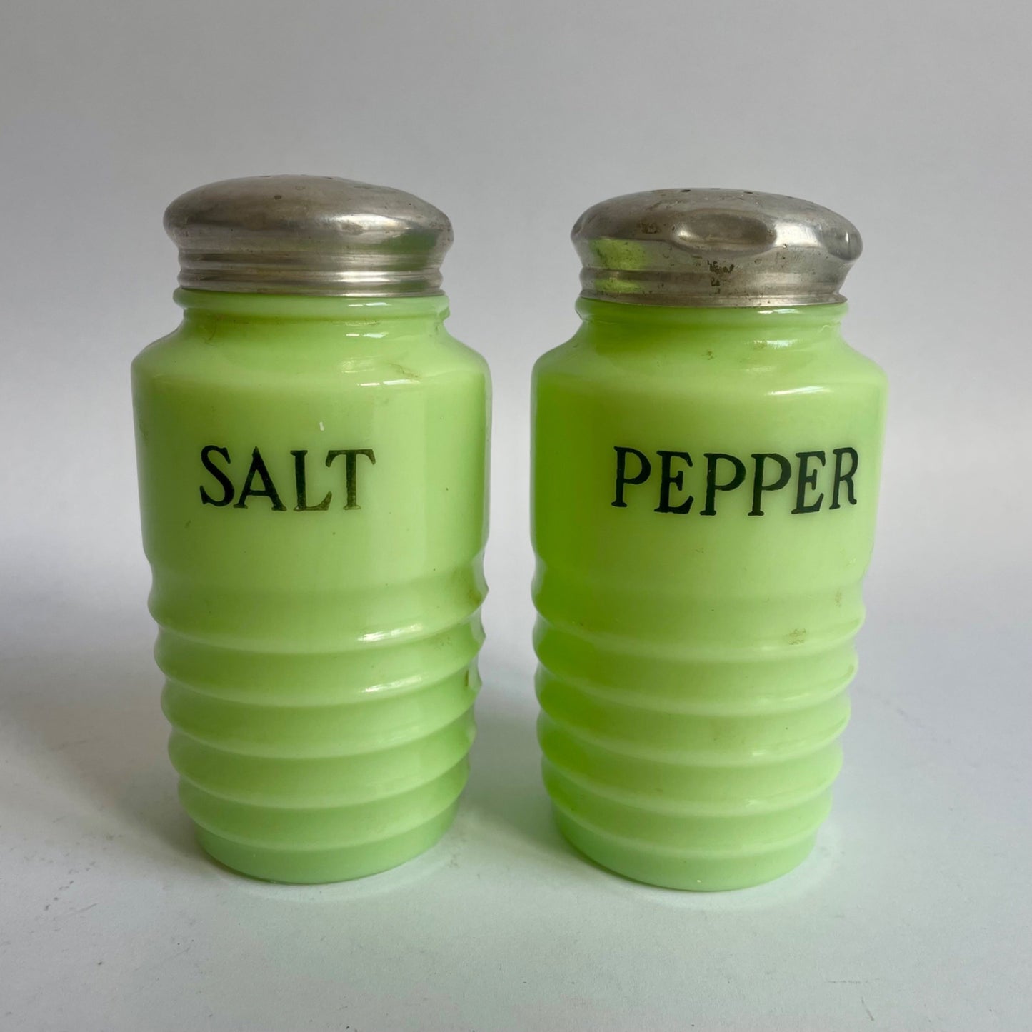 Vintage 1940's Jadeite Uranium Glass Beehive Salt & Pepper Shakers~4 1/2"