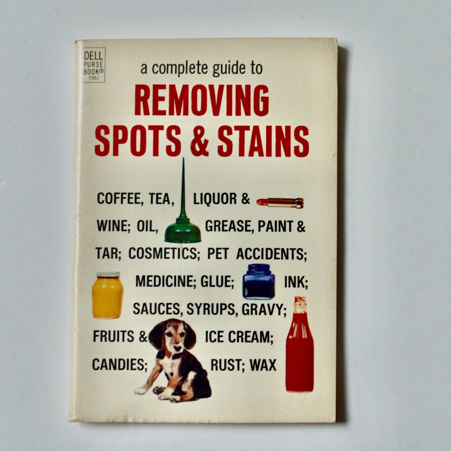 Removing Spots and Stains Dell Purse Book Vintage 1969