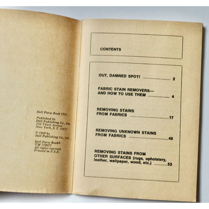 Removing Spots and Stains Dell Purse Book Vintage 1969