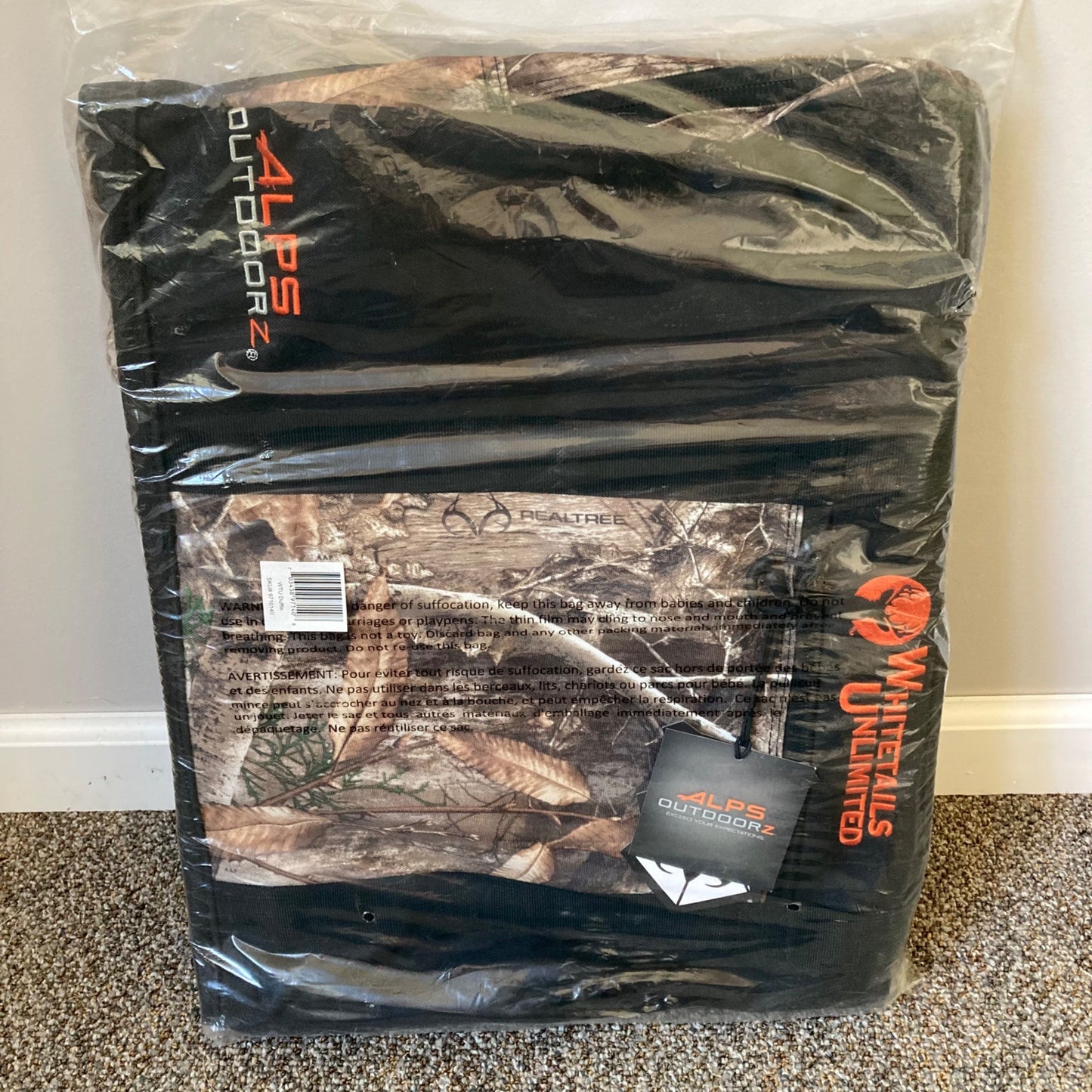 Alps Outdoorz Whitetails Unlimted WTU Duffle Bag NEW! Realtree Camo