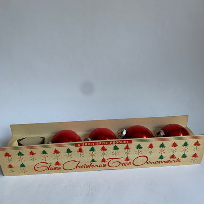 Shiny-Brite Glass Christmas Ornaments Box Vintage Red 4 Bulbs