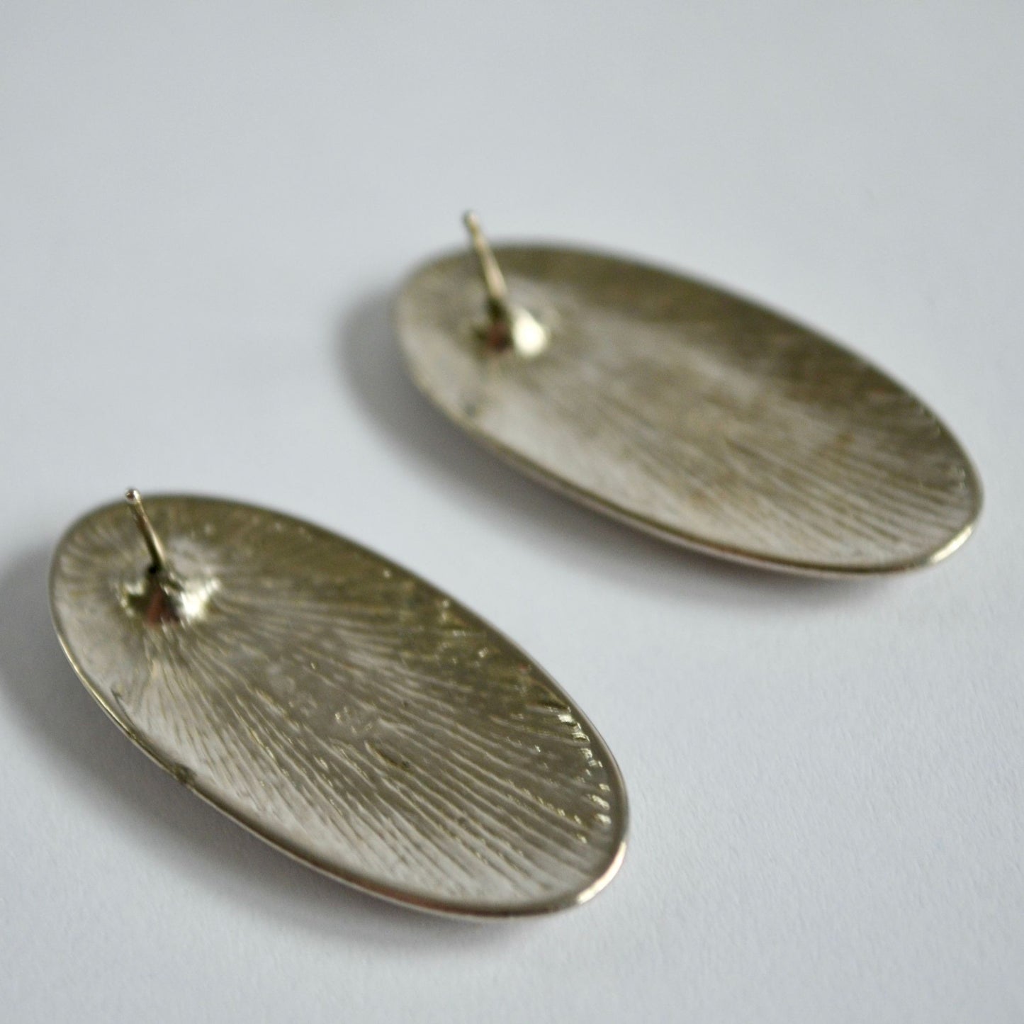 Vintage Signed Silver 89 Oval Earrings Red Turquoise Chip
