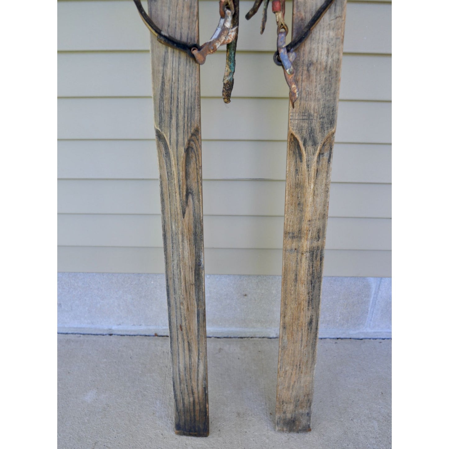 Vintage Wood Snow Skis Downhill Wooden Alpine Skiing 76" Antique 1930's-1940's