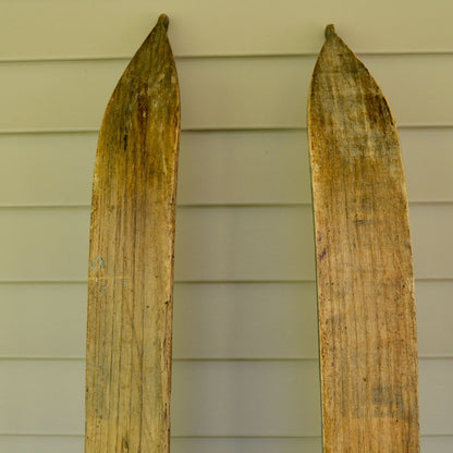 Vintage Wood Snow Skis Downhill Wooden Alpine Skiing 76" Antique 1930's-1940's